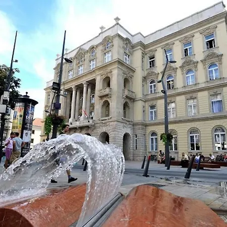 Pearl City Lägenhet Budapest